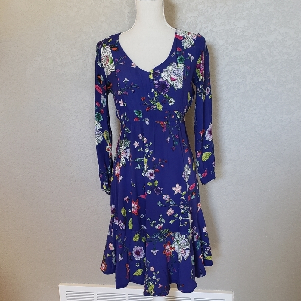 Maeve long sleeve floral ruffled bottom dress size Small